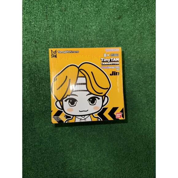 BTS tiny tan Hugmy tamagotchi set JIN Vinyl figure new sealed - Picture 1 of 4